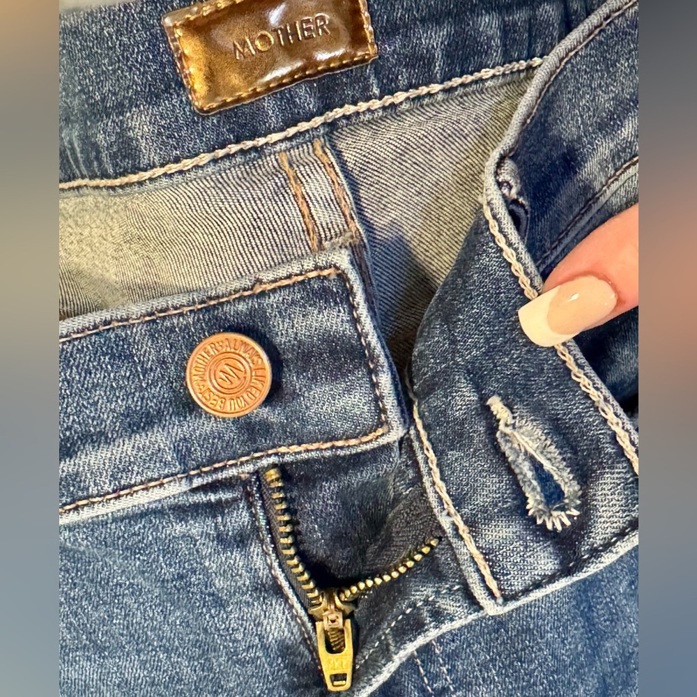 NWT💕MOTHER ‘walking on coals’ stylish ladies ankle jeans. Brand new with tags. - Picture 13 of 15